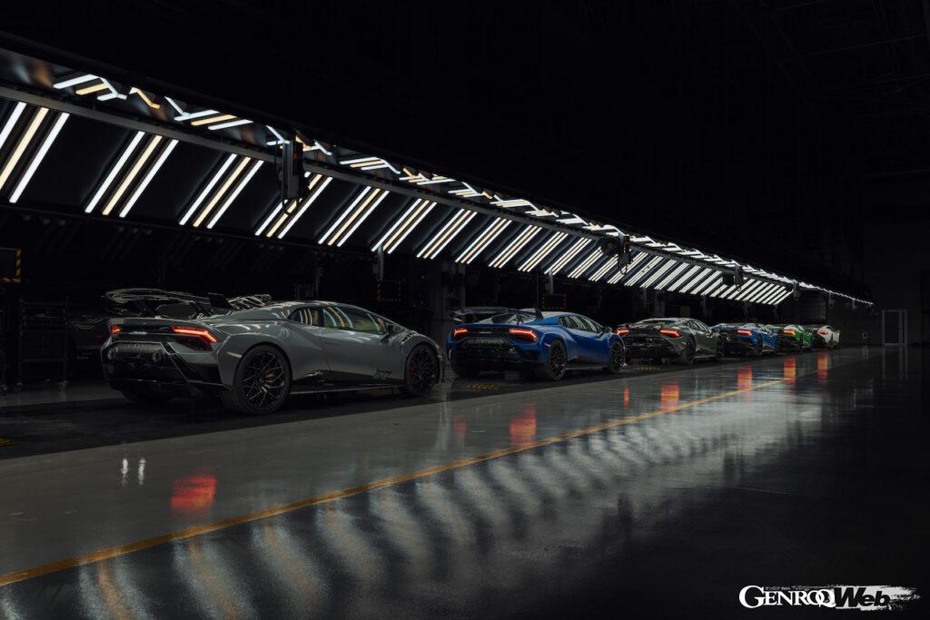 ウラカン STO、ウラカン テクニカ、ウラカン EVO スパイダー、それぞれ60台限定の創業60周年記念モデルが登場した。