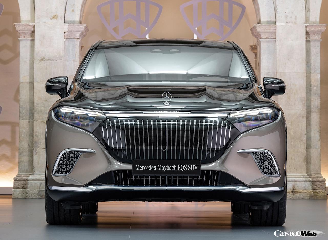 最高級フル電動SUV「メルセデス・マイバッハ EQS 680 SUV」のエクステリア。