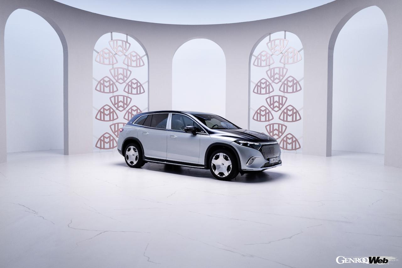 最高級フル電動SUV「メルセデス・マイバッハ EQS 680 SUV」のエクステリア。