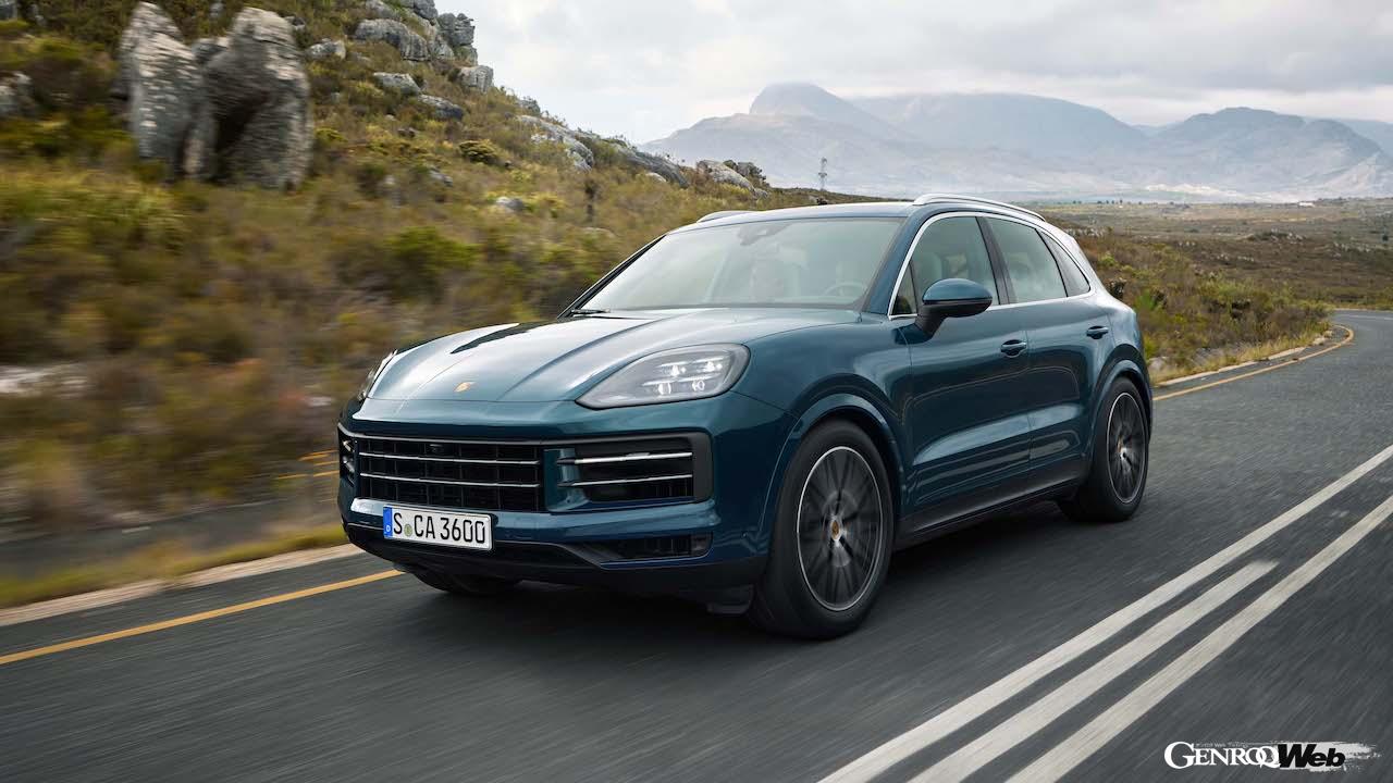 ポルシェ史上最大級のアップデートを実施した「ポルシェ カイエン」改良新型の走行シーン。