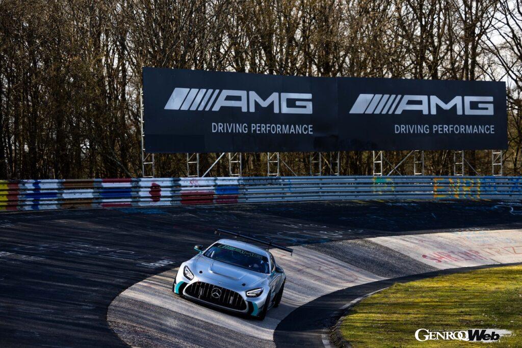 GT3を上まわる最強のカスタマーカーとして開発された「メルセデスAMG GT2」。
