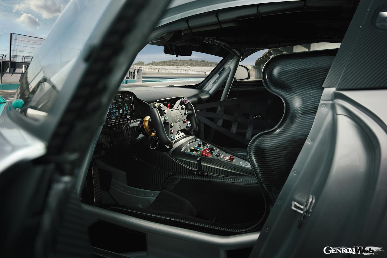 GT3を上まわる最強のカスタマーカーとして開発された「メルセデスAMG GT2」。