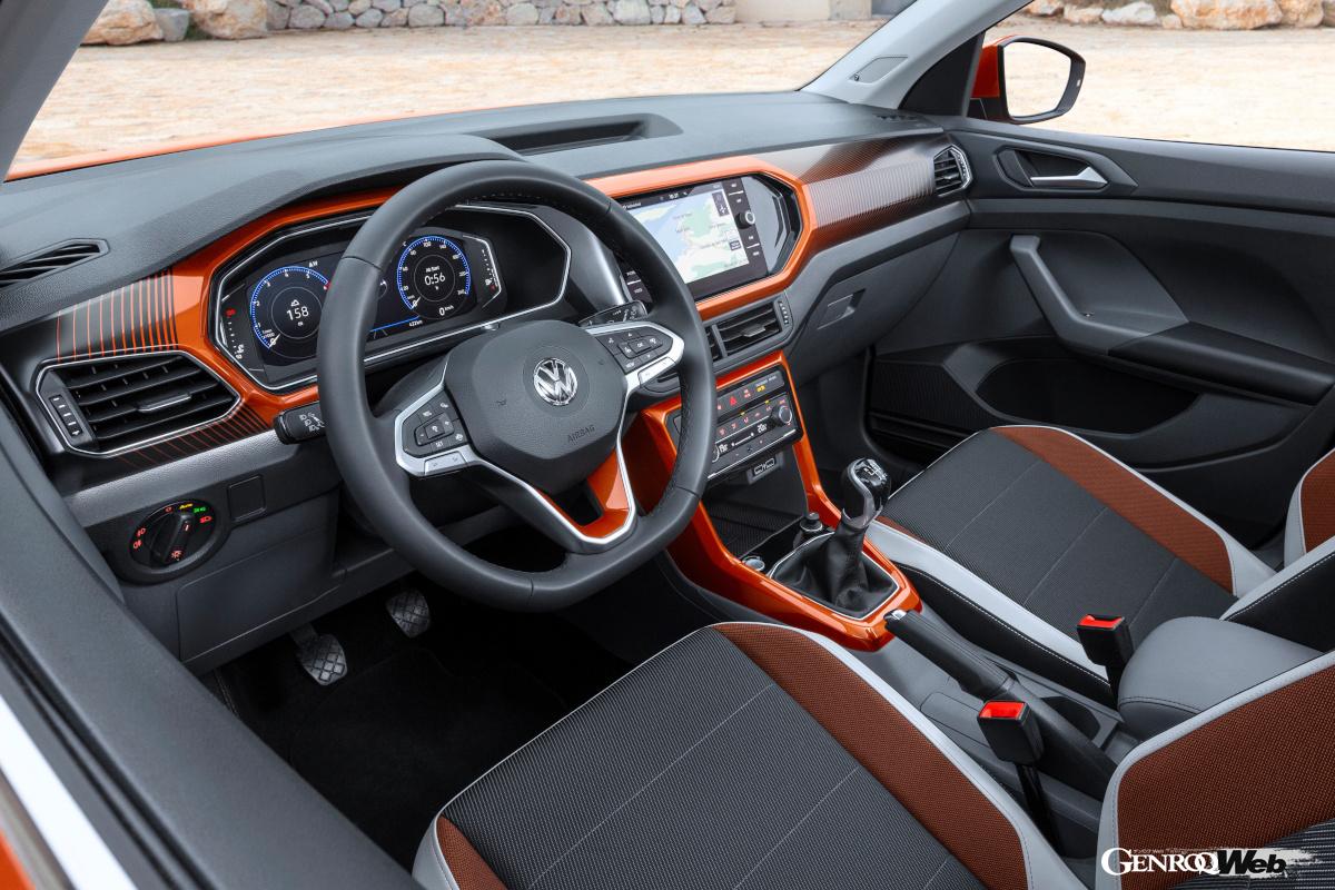 エントリーグレード同士の価格はQ2が112万7000円高い。これは、マイチェン前までQ2に設定されていた1.0リッターモデルが廃止されたこともある。