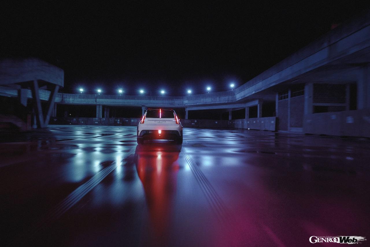 2024年にデビューする「アルピーヌ A290」を予告する「 A290_β」」のエクステリア。