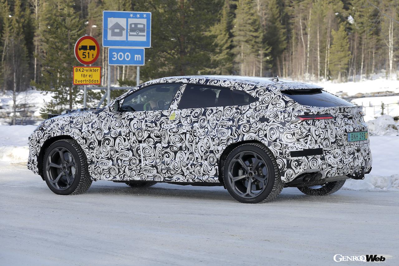 レブエルドに続く2番目の量産ハイブリッドモデルとして投入される「ランボルギーニ ウルス PHEV」。