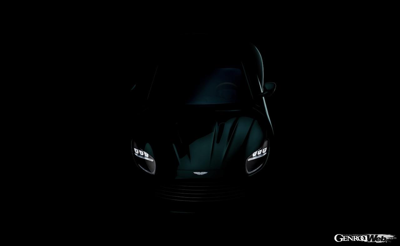 現行のアストンマーティン・モデルとは、明らかに異なるエクステリアが与えられた、新型スポーツカー。