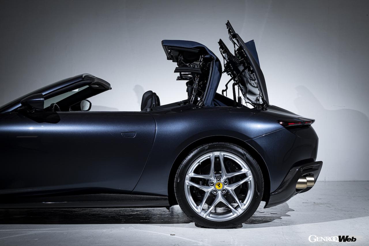 日本への導入が決まった「フェラーリ ローマ スパイダー」のソフトトップ。