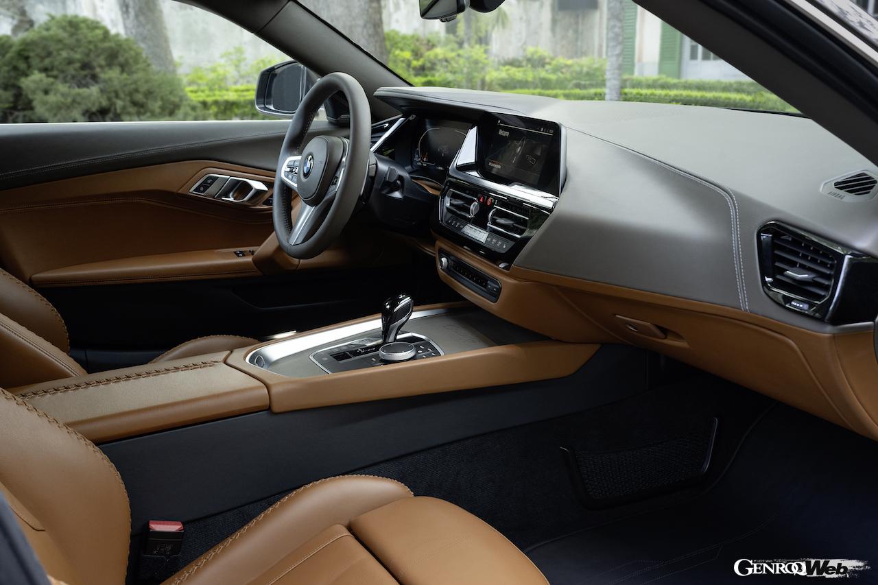 1台限りのワンオフモデルとして製作さえた「BMW コンセプト ツーリングクーペ」のインテリア。