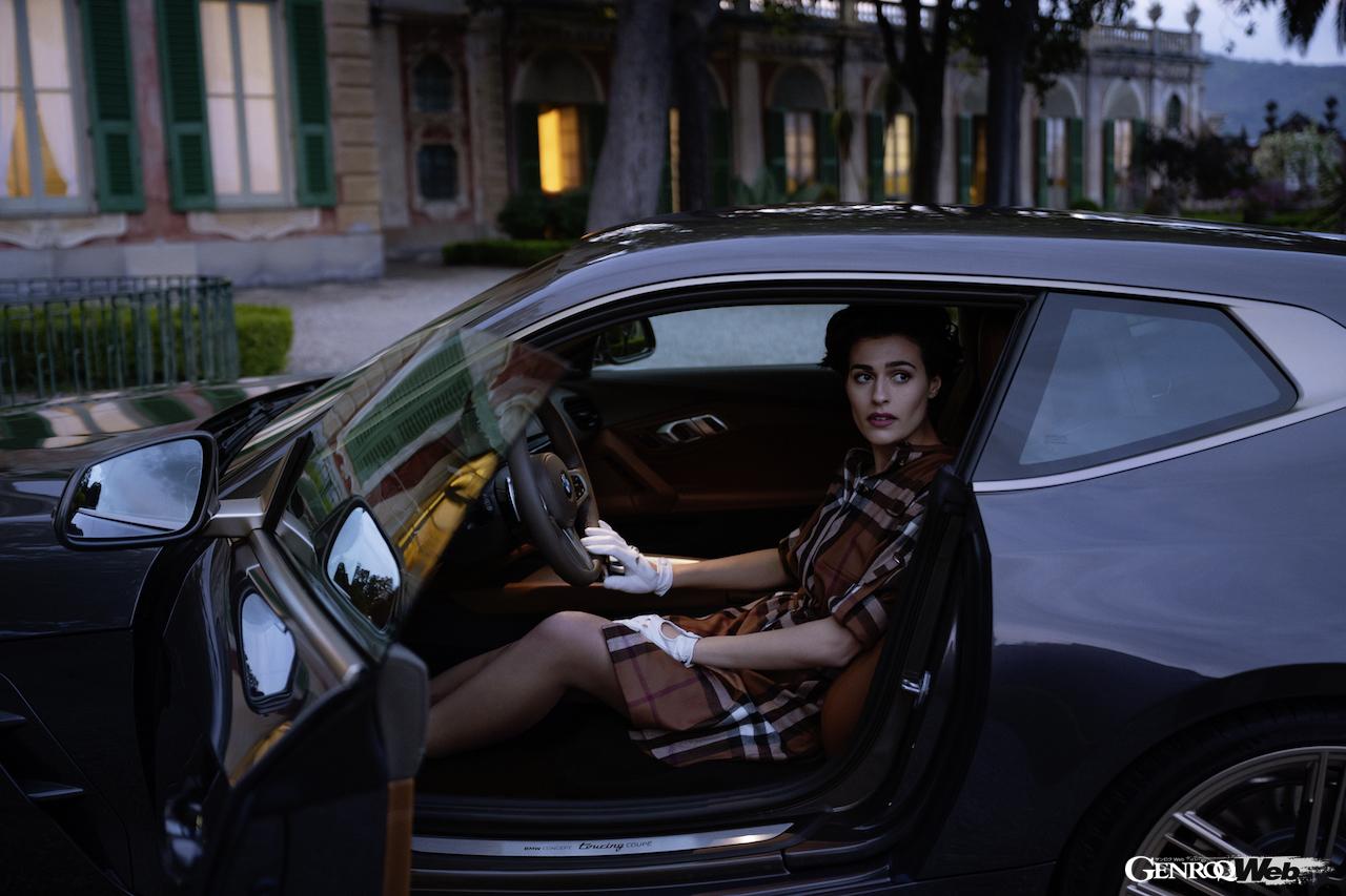 1台限りのワンオフモデルとして製作さえた「BMW コンセプト ツーリングクーペ」のインテリア。