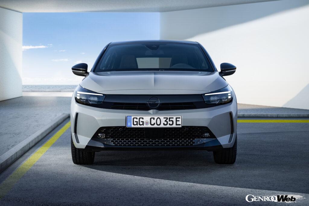 内外装を最新オペル・デザインにアップデートした、コルサの改良新型がデビュー。