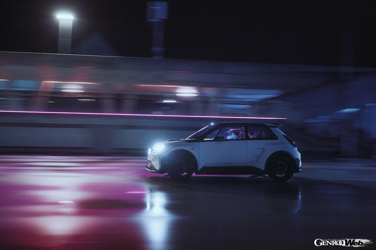 2024年にデビューする「アルピーヌ A290」を予告する「 A290_β」」の走行シーン。