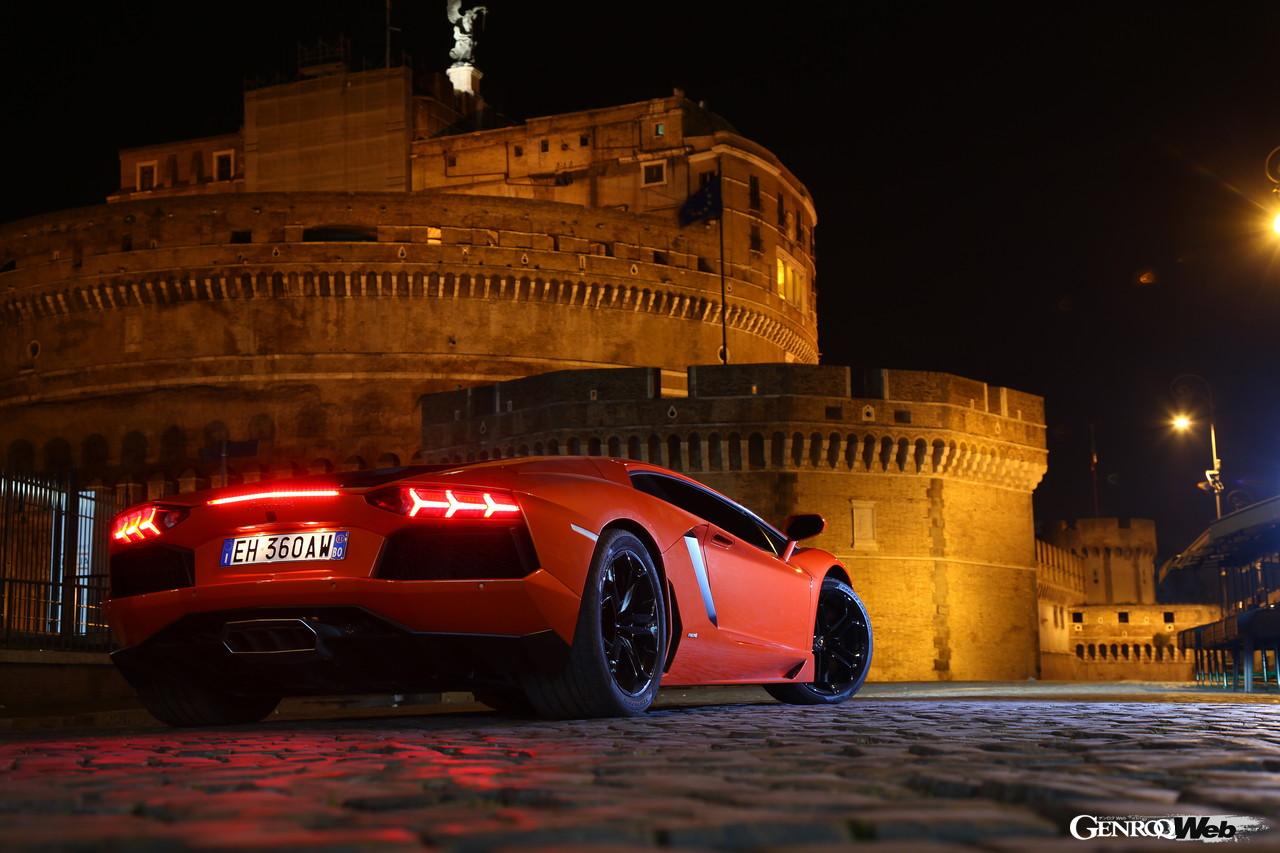 【ランボルギーニ ヒストリー】新たなランボルギーニの頂点、アヴェンタドール誕生