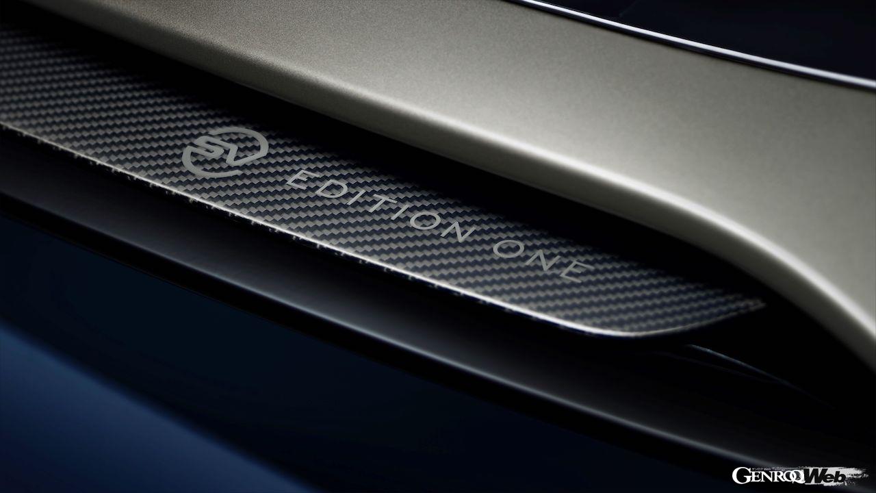 レンジローバースポーツ史上最速のスポーツモデル「レンジローバースポーツ SV」のエクステリア。