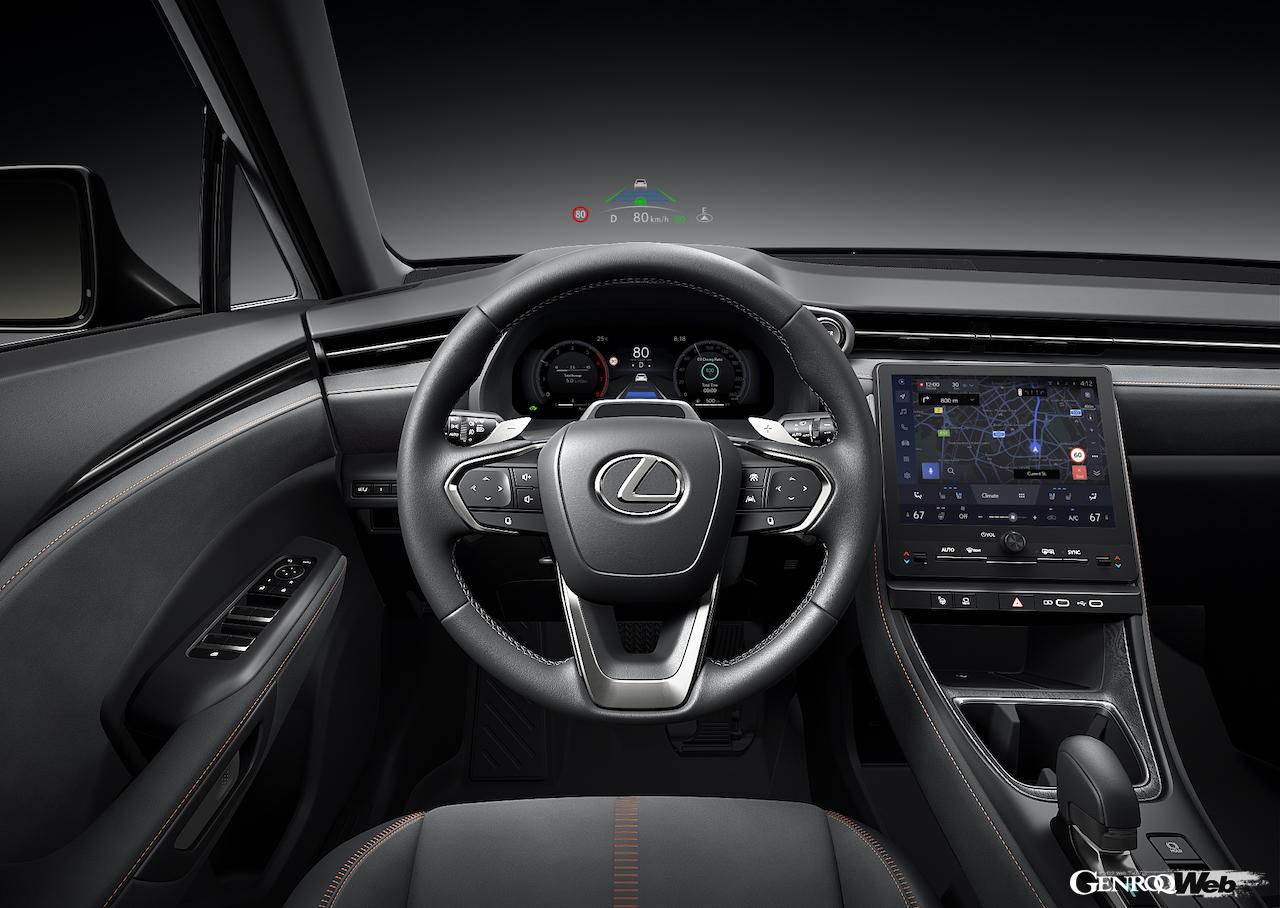 新型コンパクトラグジュアリーSUV「レクサス LBX」のインテリア。