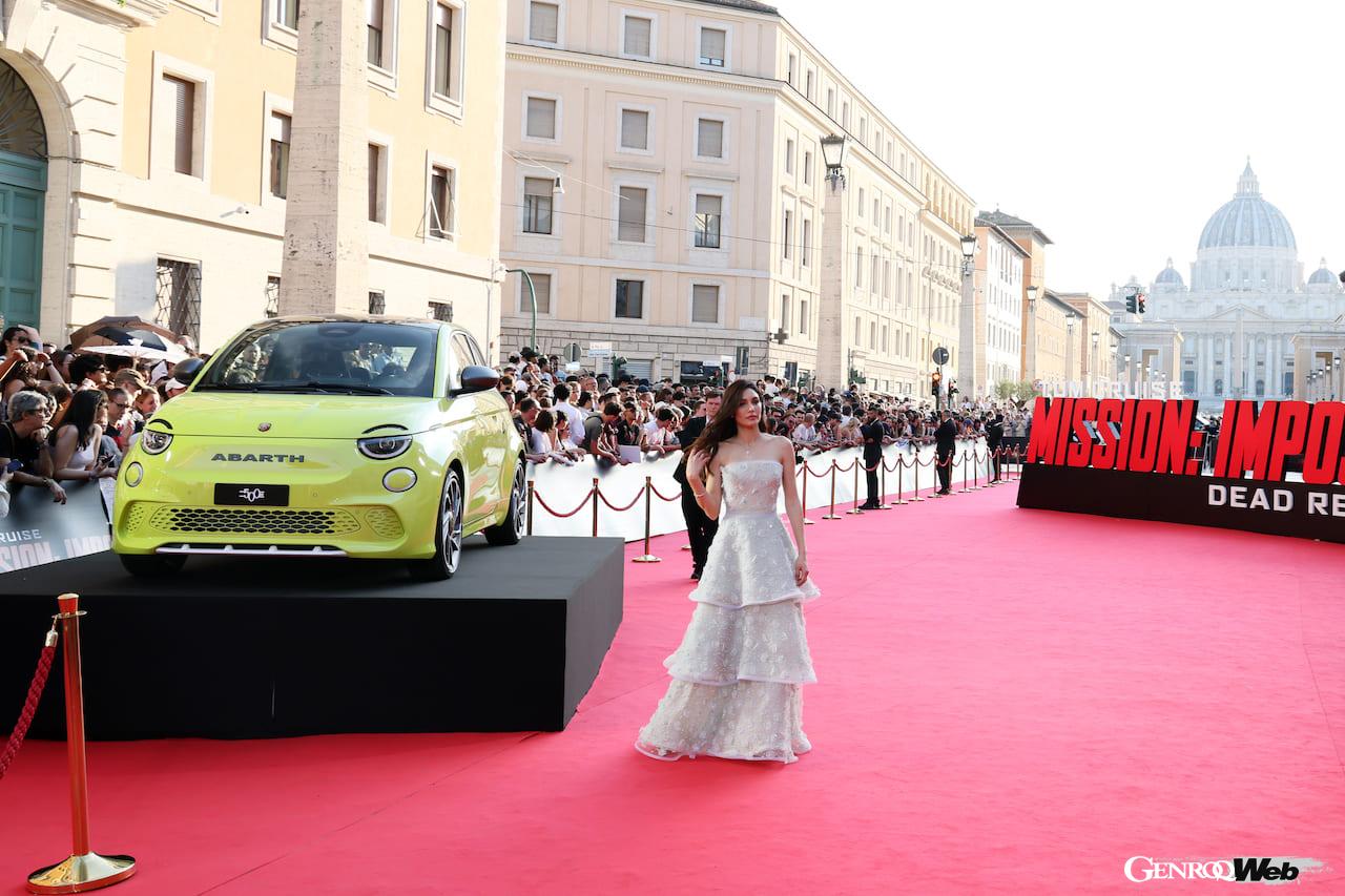『ミッション：インポッシブル／デッドレコニング PART ONE』のプレミアイベントで展示された、アバルト　500e。