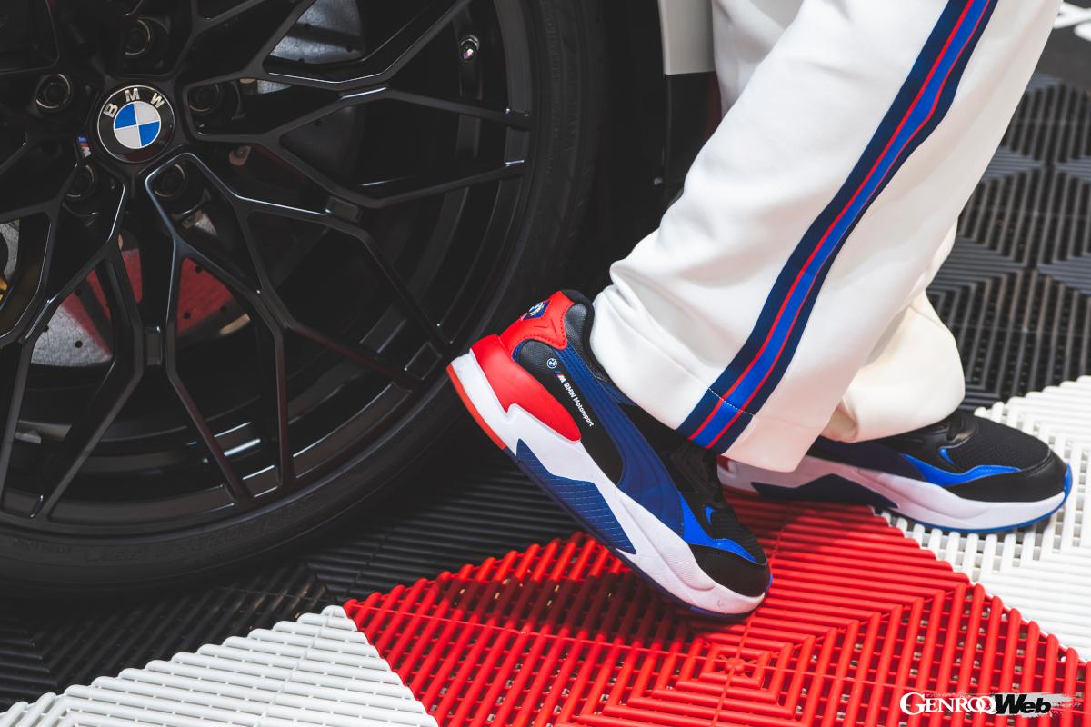 新木みおさんが着用しているBMWモータースポーツコレクションは、正規ディーラーで購入可能だ。