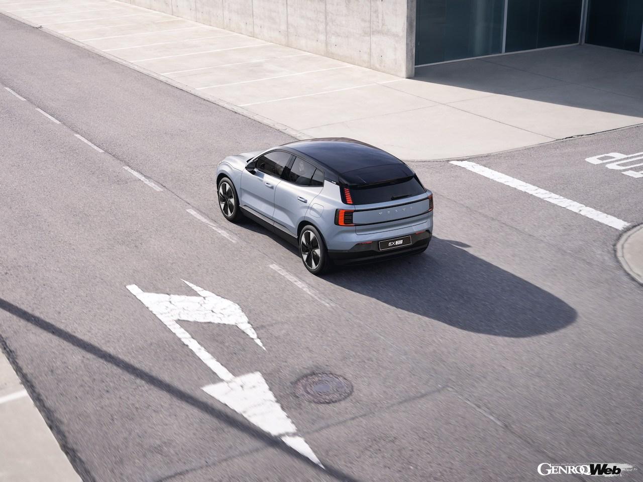 新型フル電動コンパクトプレミアムSUV「EX30」のエクステリア。