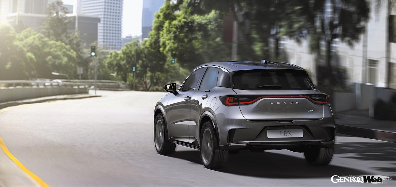 新型コンパクトラグジュアリーSUV「レクサス LBX」のエクステリア。