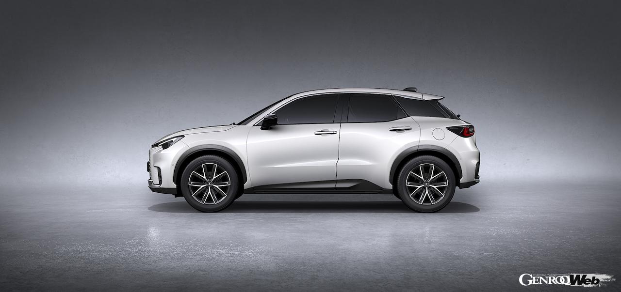 新型コンパクトラグジュアリーSUV「レクサス LBX」のエクステリア。