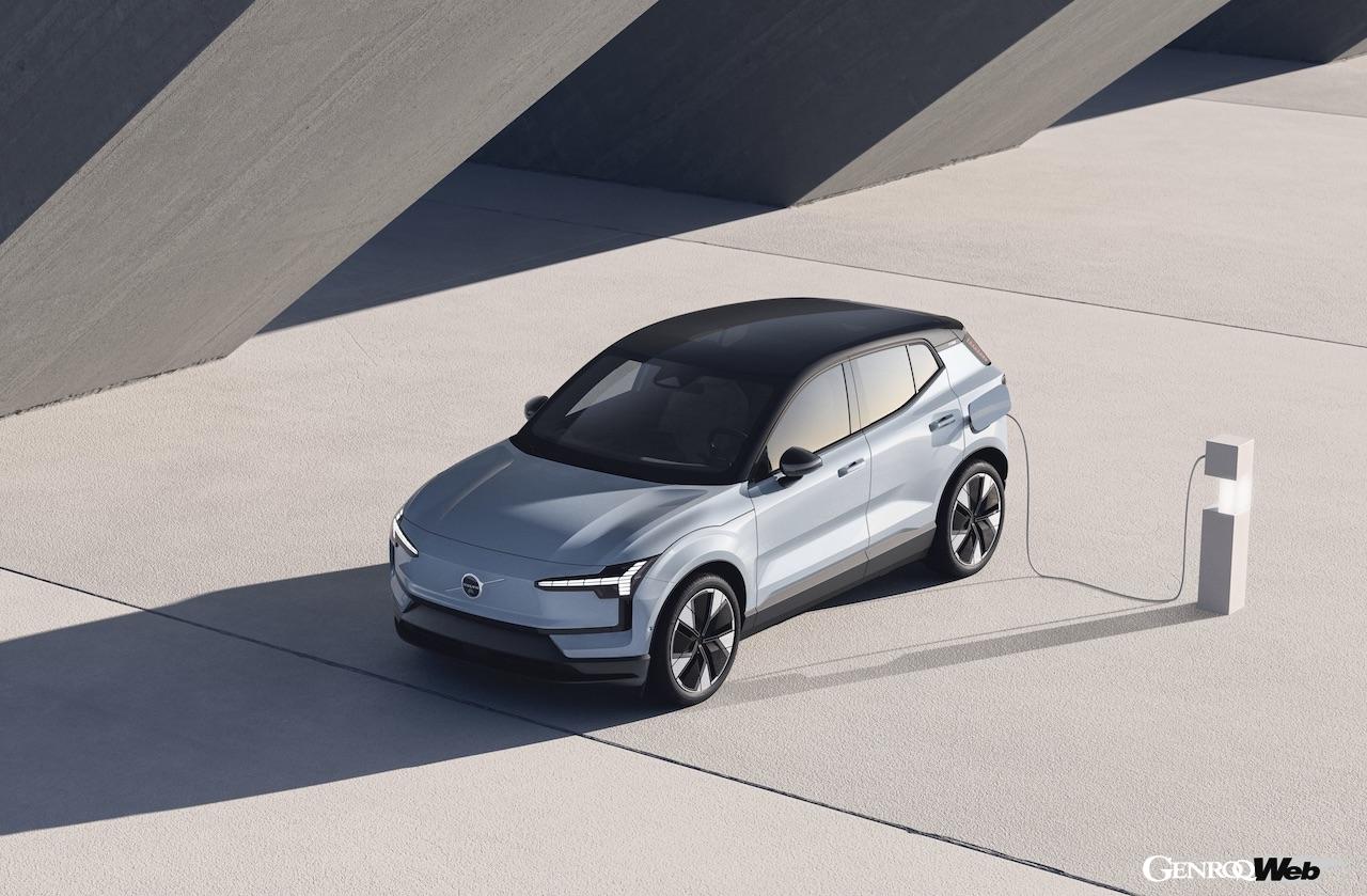 新型フル電動コンパクトプレミアムSUV「EX30」のエクステリア。