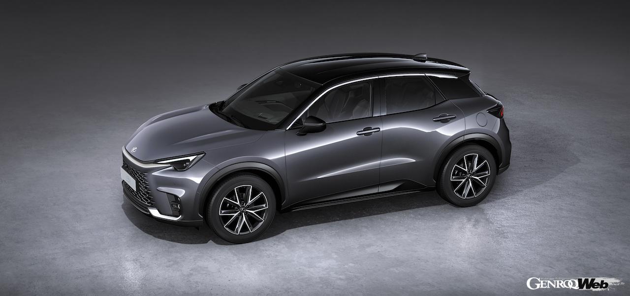 新型コンパクトラグジュアリーSUV「レクサス LBX」のエクステリア。