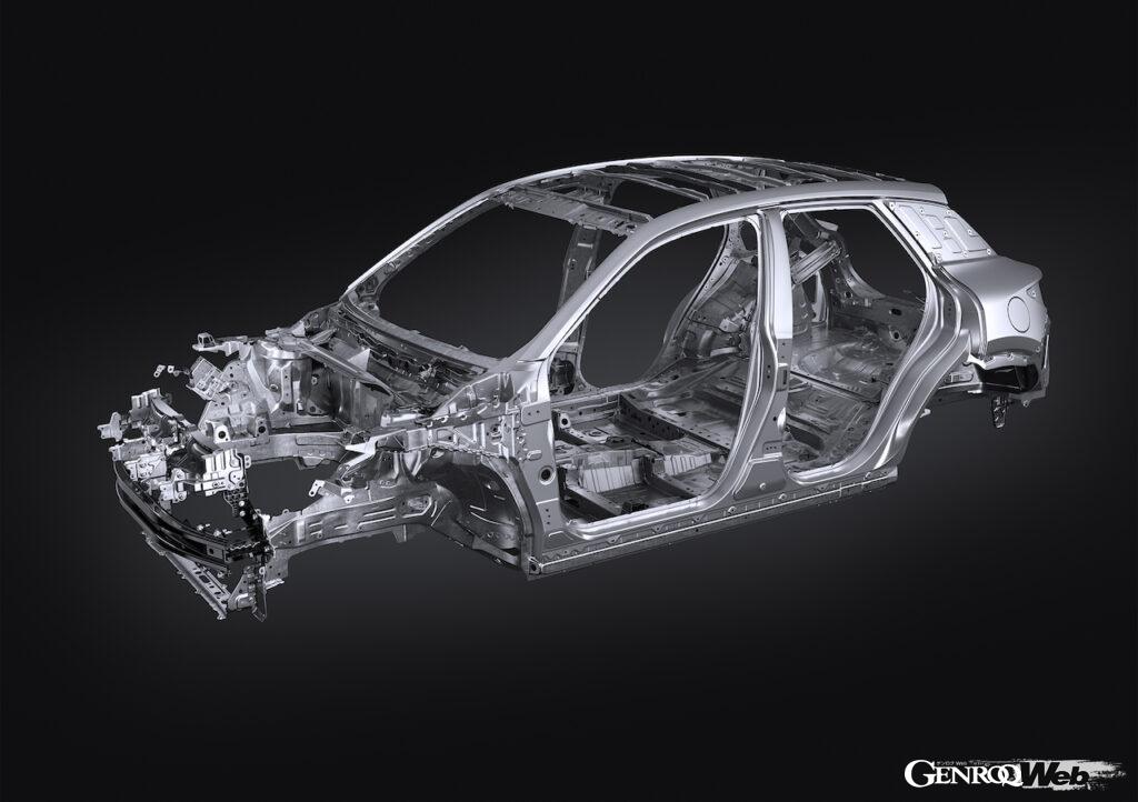 専用開発を施した「GA-B」プラットフォームを採用し、高い運動性能を確保。ドライバーとクルマとの一体感を徹底的に追求した、ドライビングポジションとパッケージも実現している。