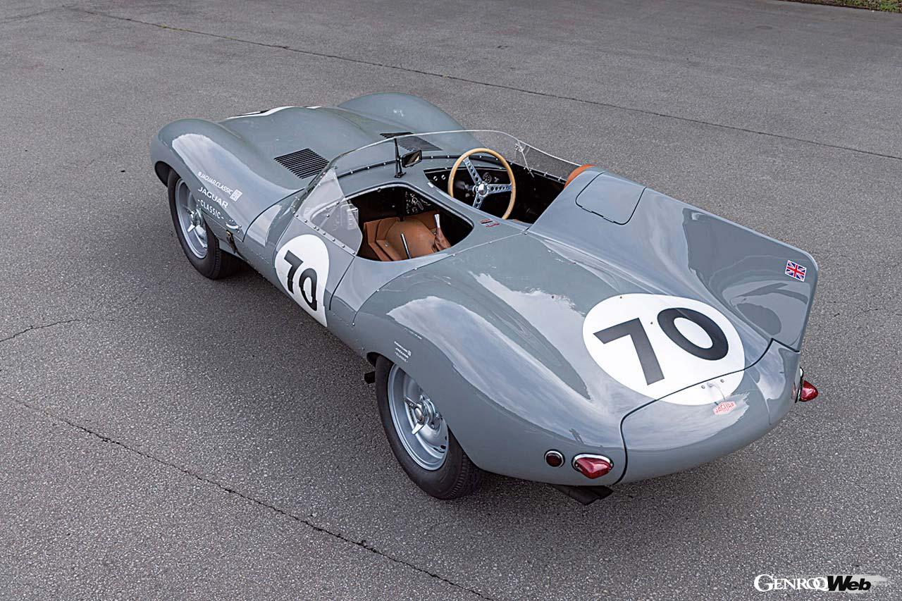 当時生産されなかった25台分を復刻したDタイプ。敢えて苦言をいえばCタイプ共々、最新の技術で完璧な左右対称に仕上がっているがために、却って本物の生々しさが消え、ミニカー的に見えてしまうのが難点か。