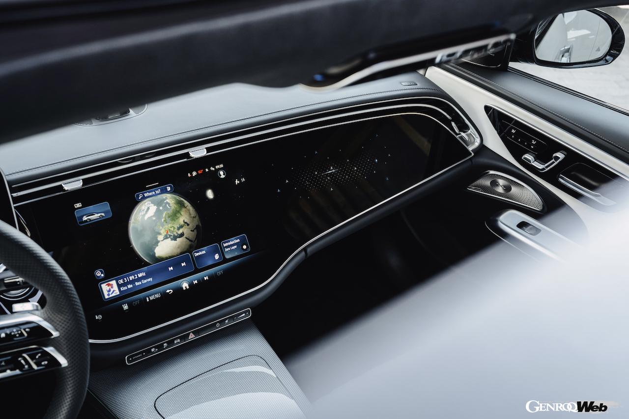 新型「メルセデス・ベンツ Eクラス エステート」のインテリア。
