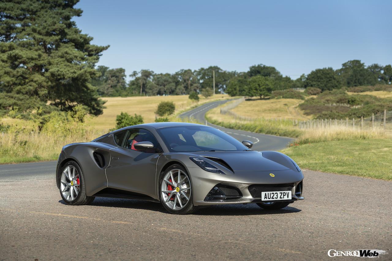 「ロータス エミーラ i4 ファースト・エディション」のエクステリア。