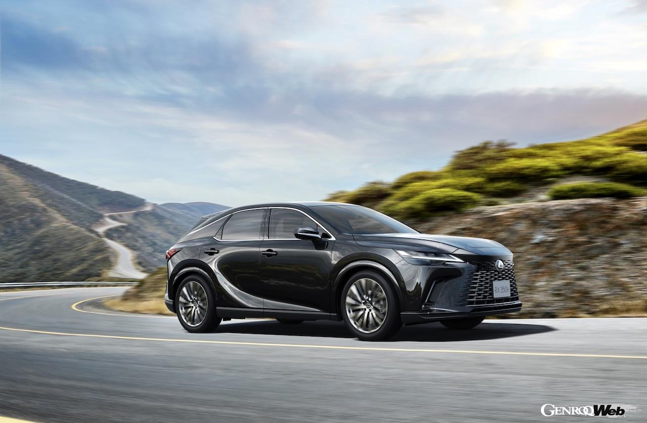 レクサスの人気ラグジュアリークロスオーバー「RX」に、シームレスな走りと低燃費を両立したハイブリッド仕様「RX350h」が追加された。