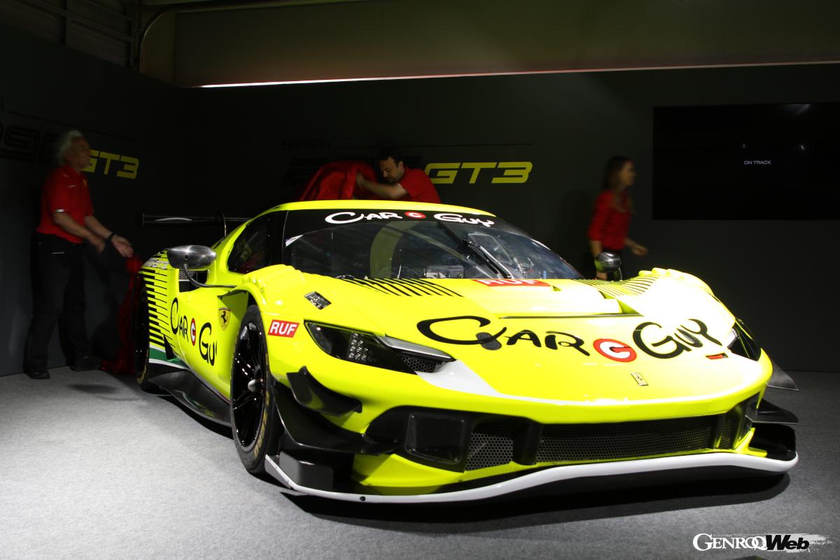 会場の特設エリアでは、最新カスタマー向けレーシングカー「296 GT3」の日本初お披露目も行われた。