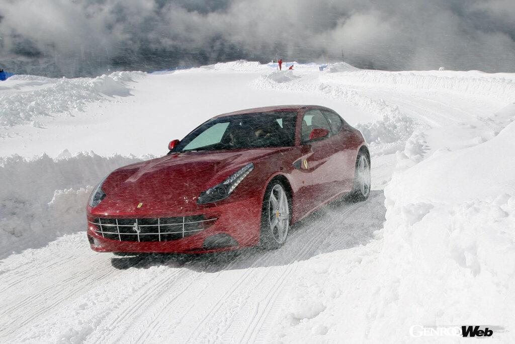 マラネッロの超VIP顧客には、FFの方が後に登場したGTC4ルッソよりも人気という。