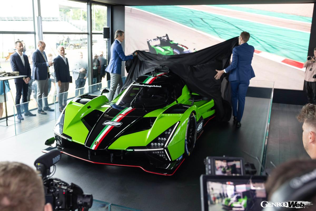 2024年シーズンからWECとIMSAに投入されるLMDh規定プロトタイプレーシングカー「ランボルギーニ SC63」が、グッドウッドにおいてワールドプレミアされた。