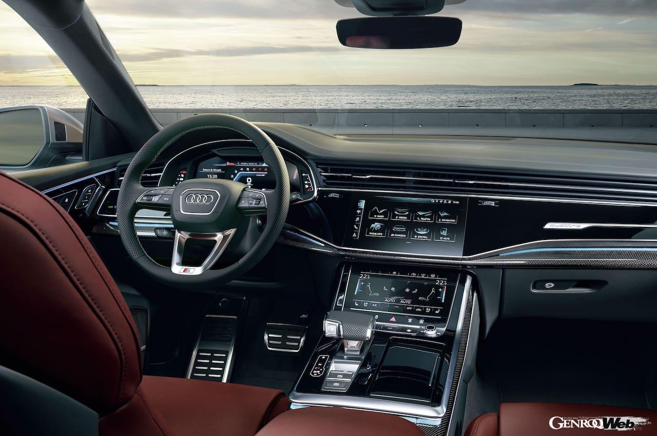 2023年秋から日本導入が開始される「アウディ SQ8」のインテリア。