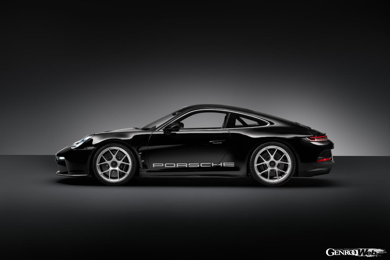 911誕生60周年記念スペシャルエディション「ポルシェ911 S/T」のエクステリア。