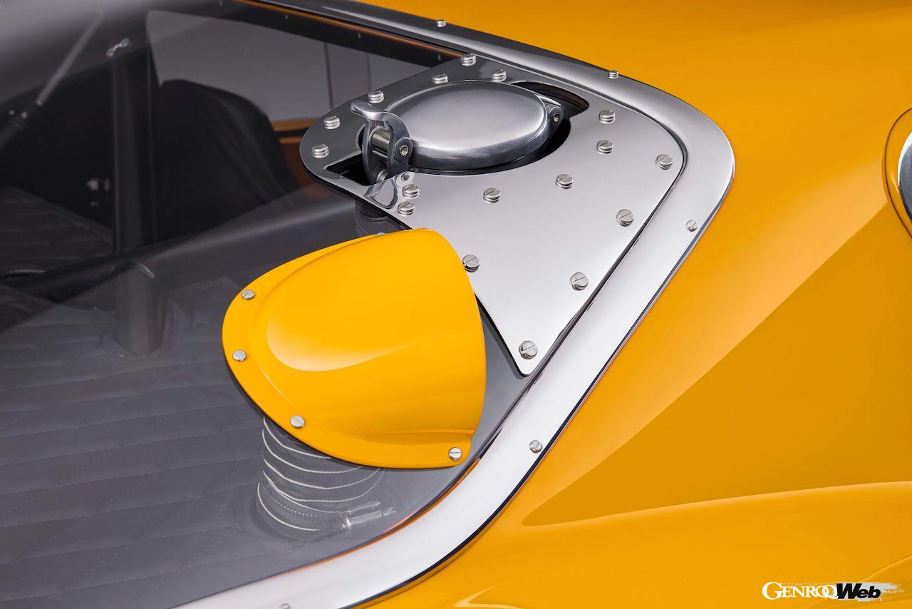 24台が限定製造される「ビッザリーニ 5300 GT コルサ リバイバル」、今回初めてイエローのボディカラーを纏った仕様が公開された。