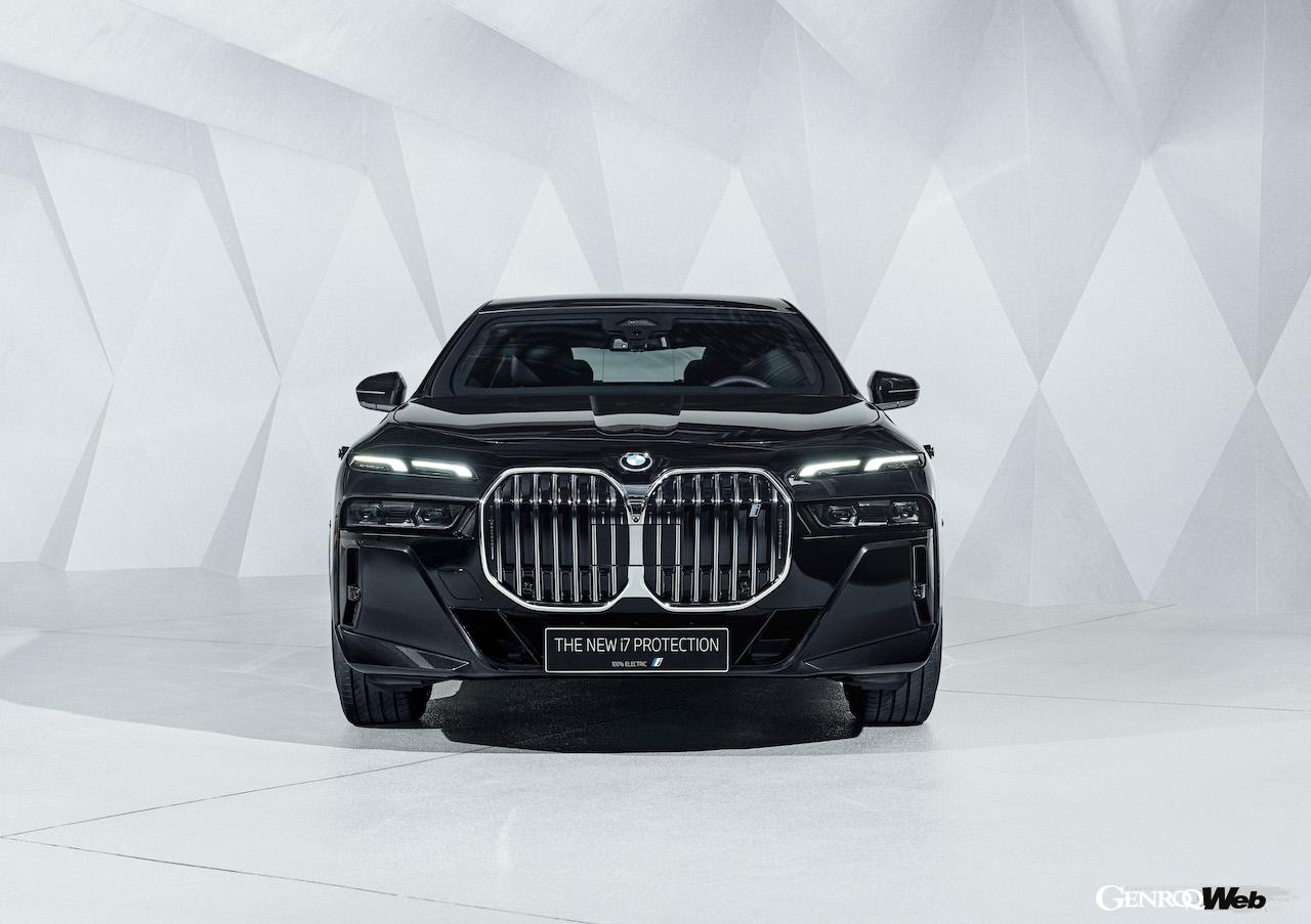 要人防弾車両「BMW i7 プロテクション」のエクステリア。