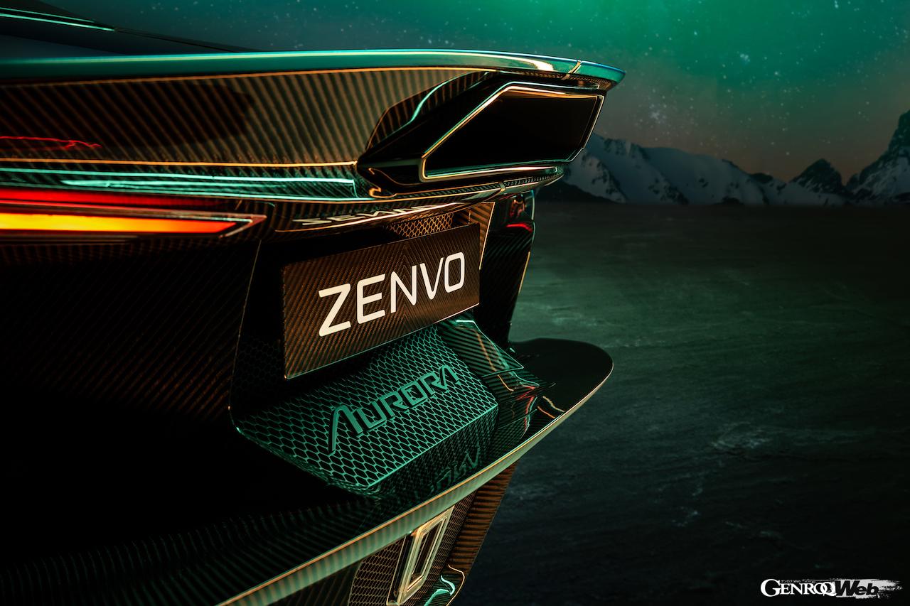 ふたつのモデルが用意されたゼンヴォ オーロラ、写真はグランドツーリング仕様の「トゥール」。