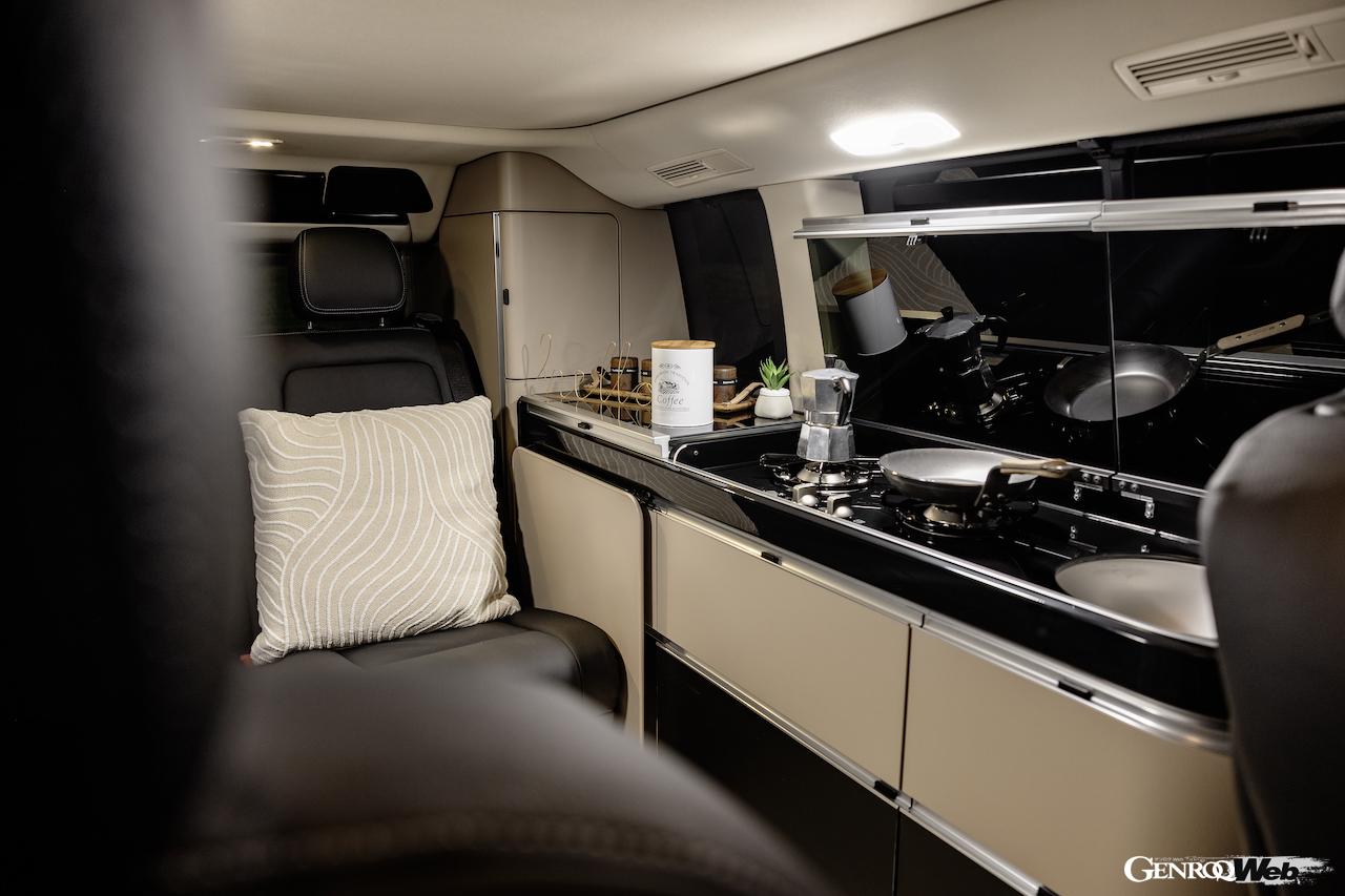 様々な機能を備え、メルセデス・ベンツが開発したキャンパー専用車「Vクラス マルコポーロ」。