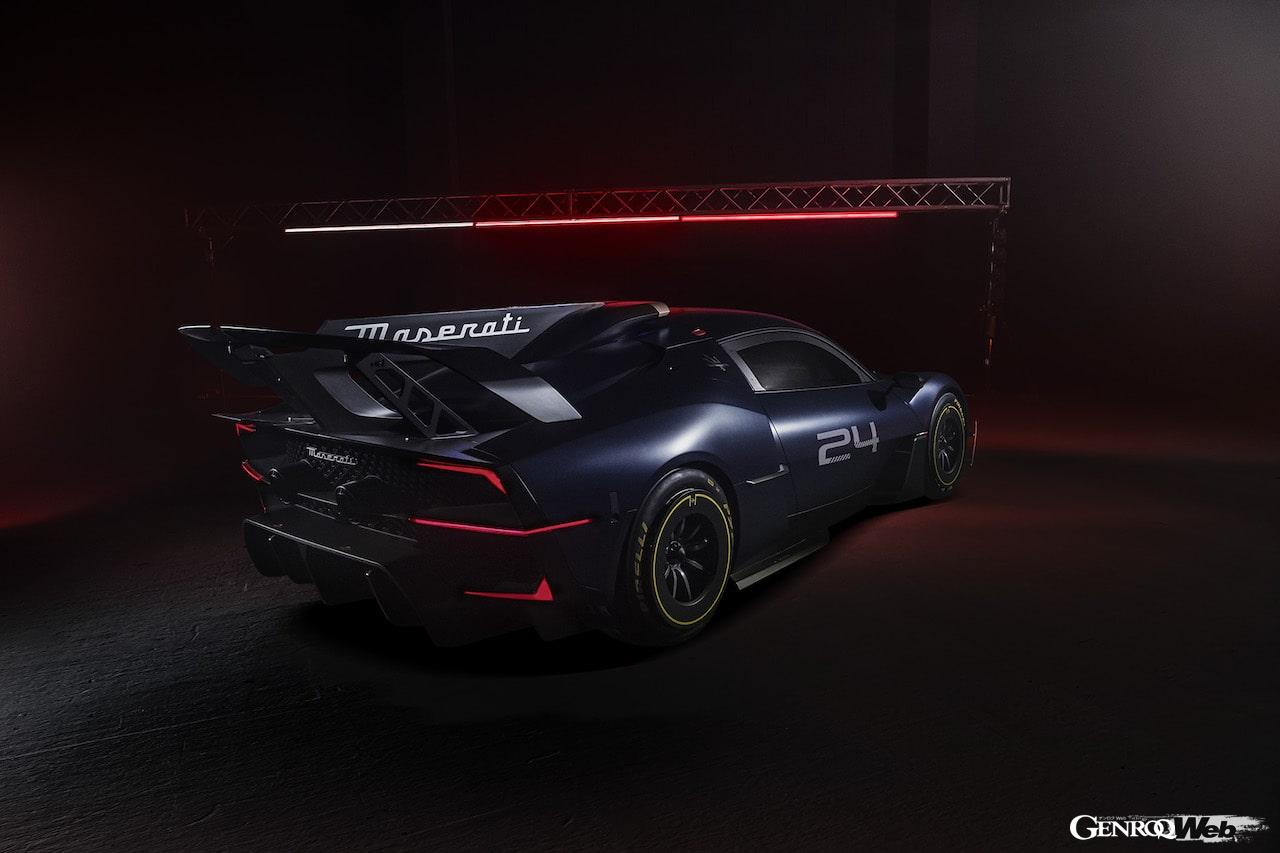 MC20をベースに開発された、サーキット専用スーパースポーツ「マセラティ MCエクストレーマ」のエクステリア。