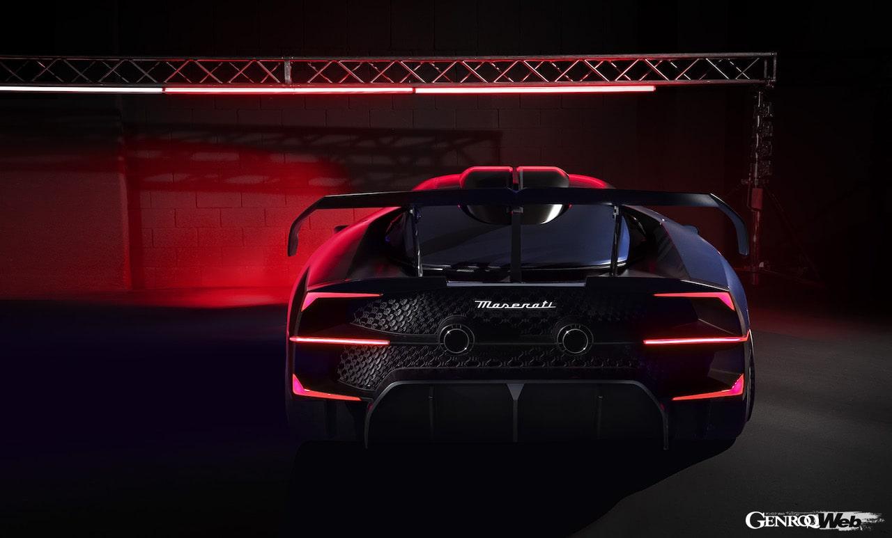 MC20をベースに開発された、サーキット専用スーパースポーツ「マセラティ MCエクストレーマ」のエクステリア。