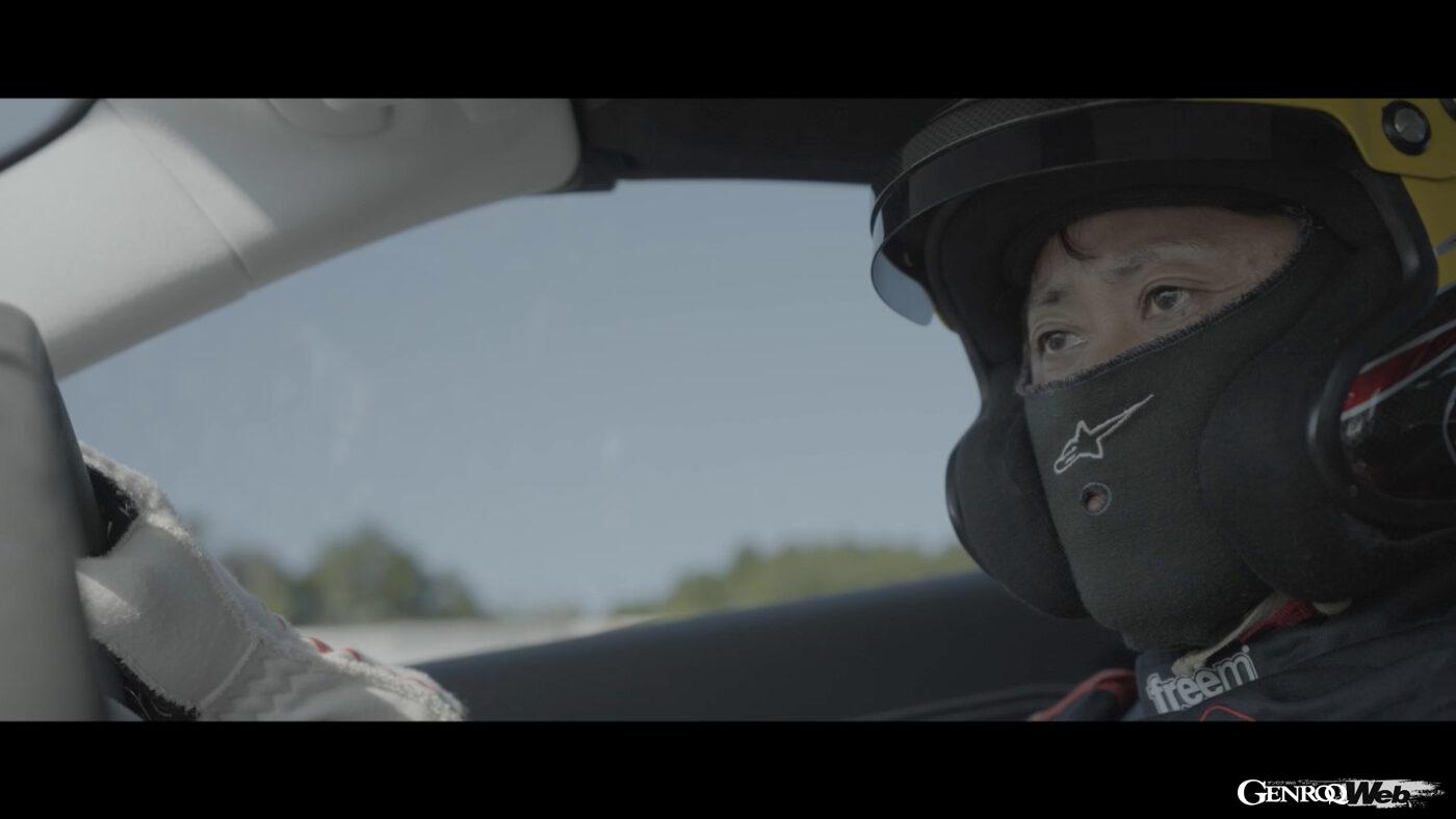 C8コルベットの持つポテンシャルを試すのは、2004年のル・マン24時間を制覇したレーシングドライバー、荒聖治。