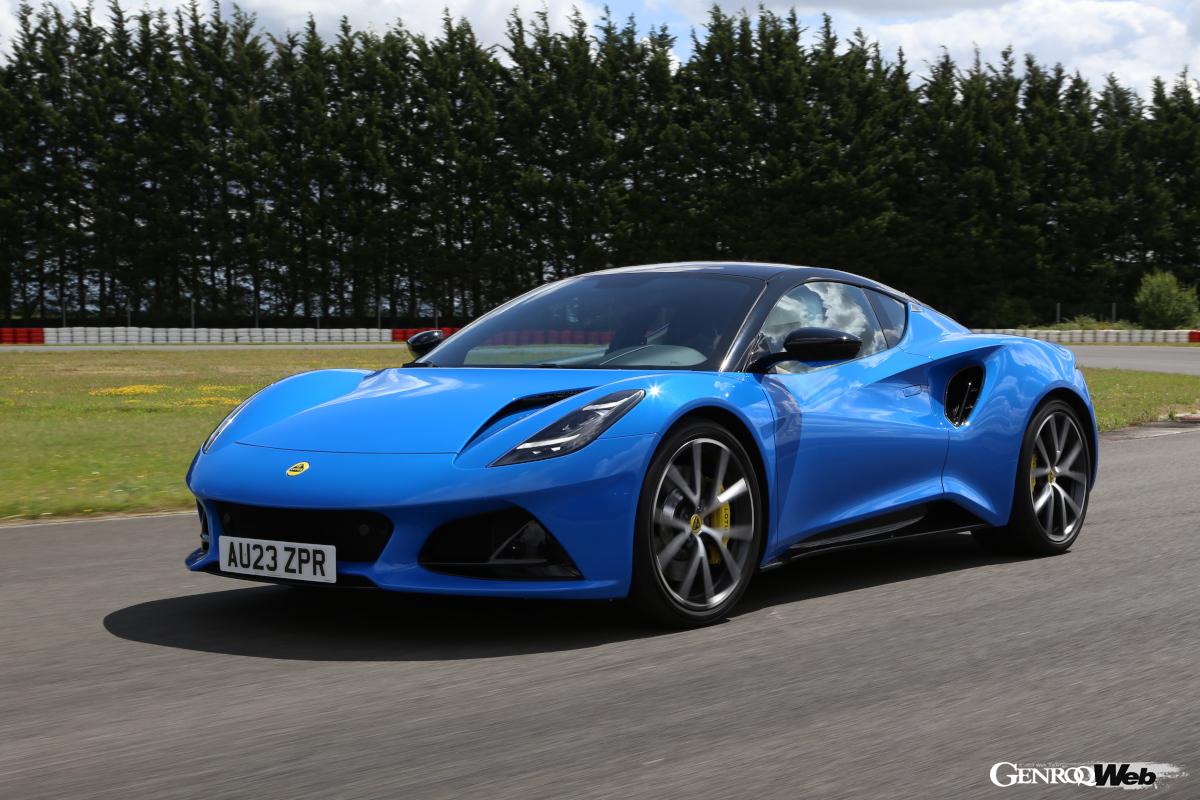 今回試乗したのはエミーラi4ファーストエディション。日本上陸はまだ当分先の話だという。