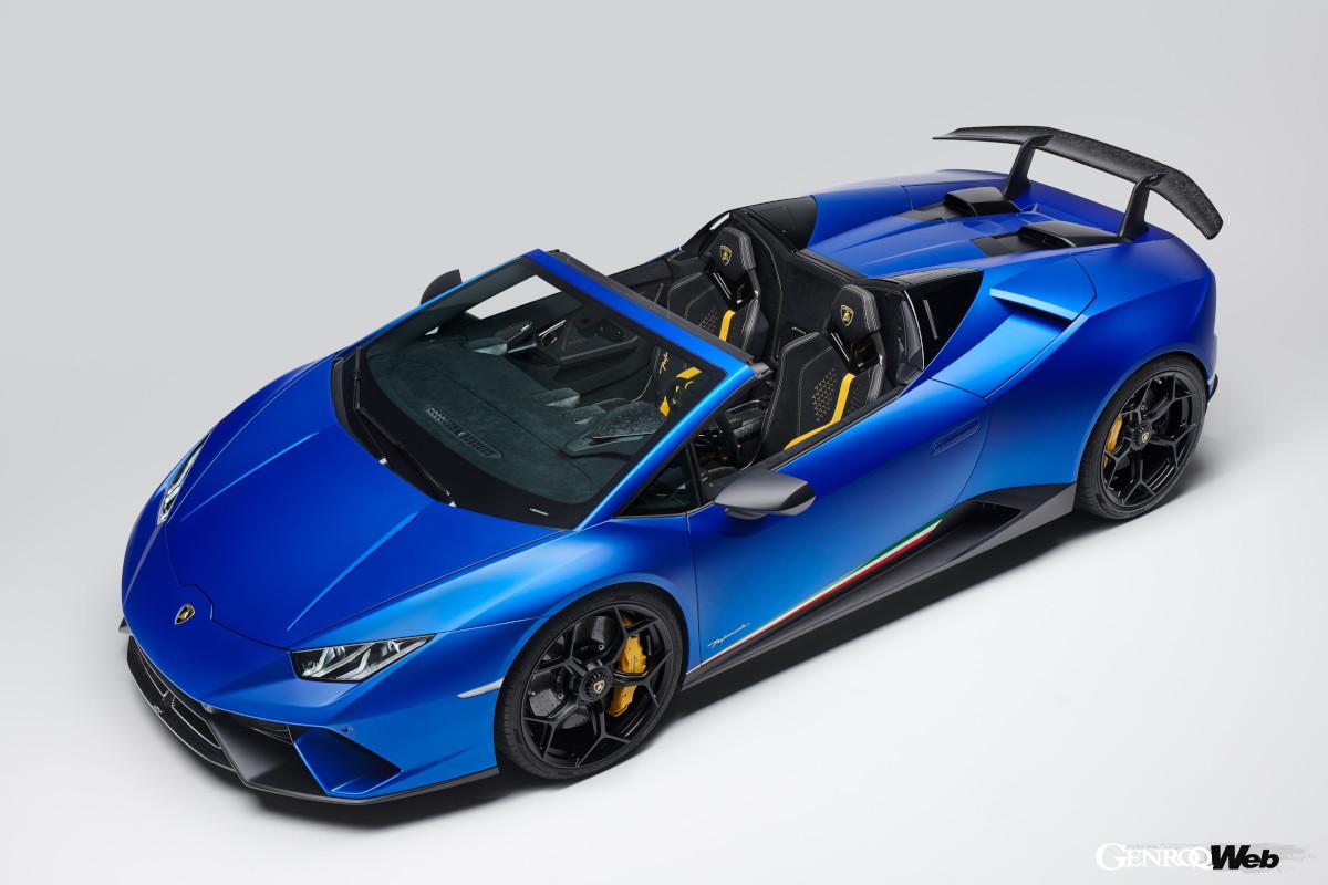 30PSアップの640PSとなった「LP640-4ペルフォルマンテ」。走行状況に応じて空力特性を制御するALAを導入するなどさまざまな新技術が導入された。
