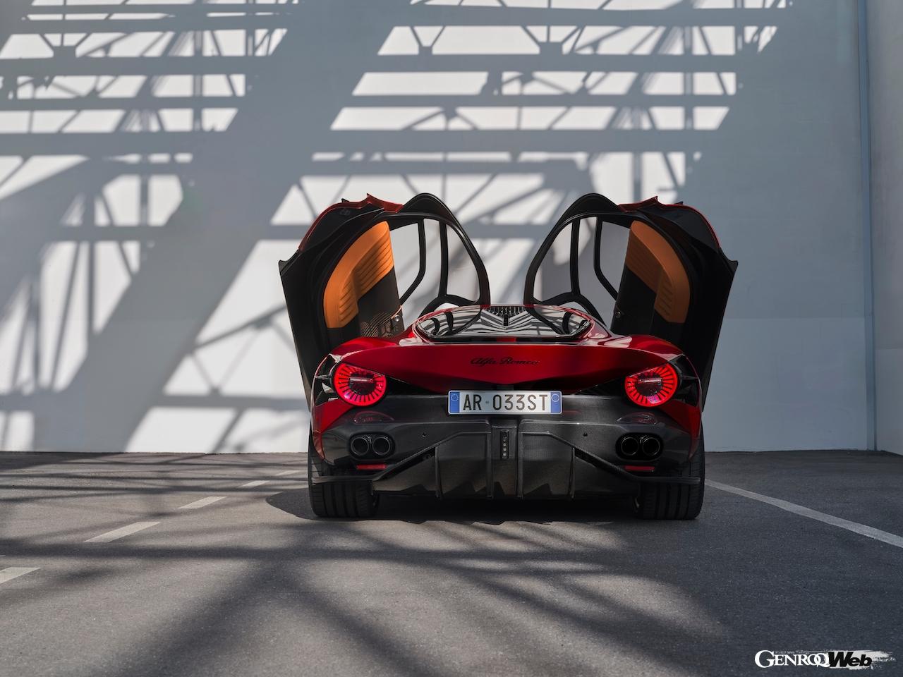 33台限定のスペシャルモデル「アルファロメオ 33 33 ストラダーレ」のエクステリア。