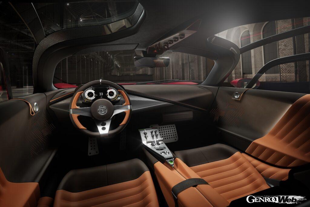 33台限定のスペシャルモデル「アルファロメオ 33 33 ストラダーレ」のコクピット。