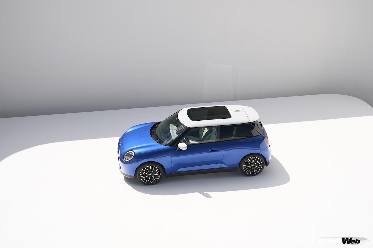 第5世代へと進化した「MINI クーパー 3ドア」のエクステリア。