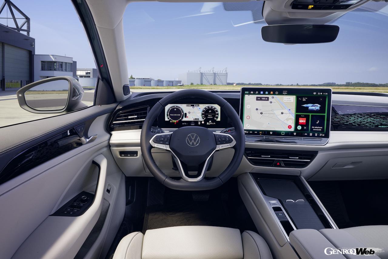 8代目へと進化を果たした「フォルクスワーゲン パサート ヴァリアント」のインテリア。