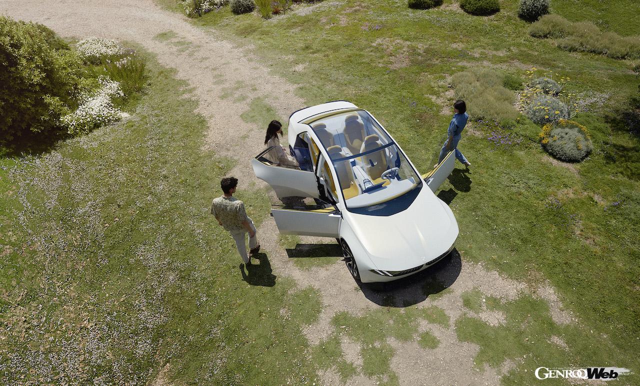 BMWグループは、BMWの次世代電動モデルを予告する「ビジョン ノイエ クラッセ」を、IAAモビリティ 2023で初公開する。