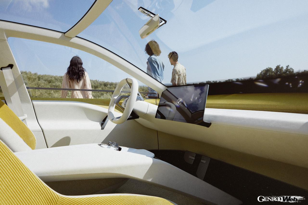 BMWグループは、BMWの次世代電動モデルを予告する「ビジョン ノイエ クラッセ」を、IAAモビリティ 2023で初公開する。